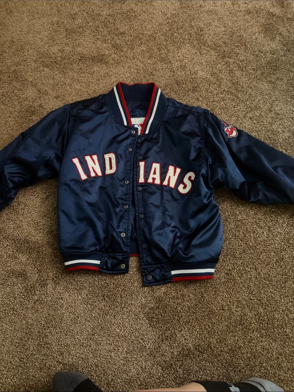 Rare Cleveland Indians old logo Chief  Navy Kids Satin Jacket Small 8-10